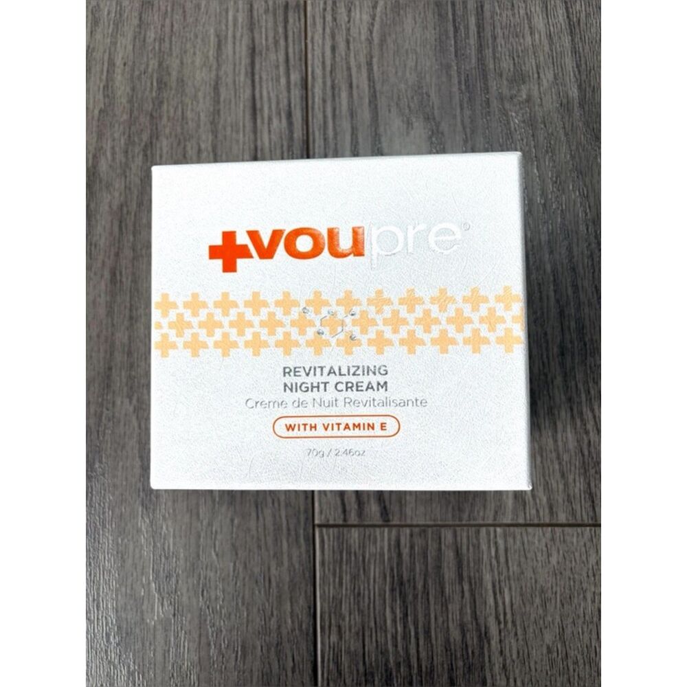 Voupre Revitalizing Night Cream with Vitamin E 2.46 fl oz NEW IN BOX